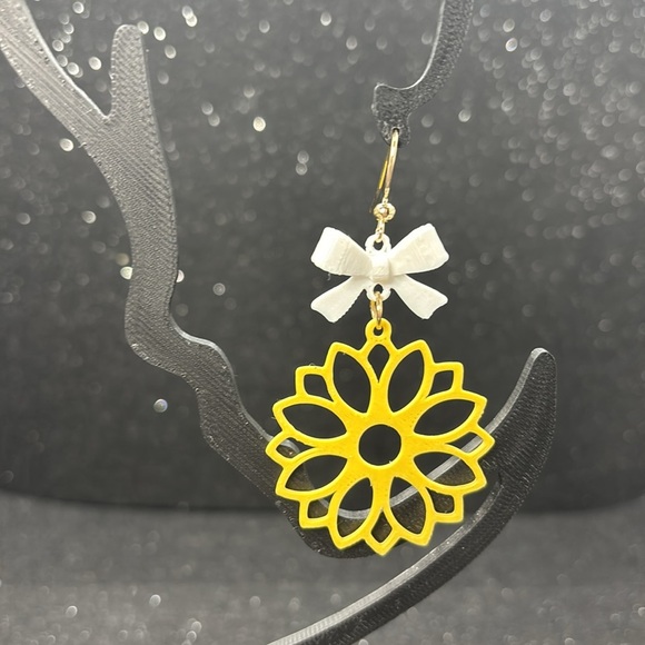 Yellow Floral Earrings with White Bow - Picture 3 of 4